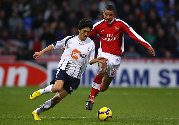 埃弗顿与切尔西就霍尔转会达原则性协议，费用2590万+400万.